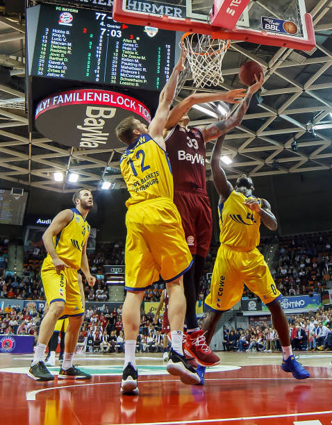 及其同侪 及其同侪