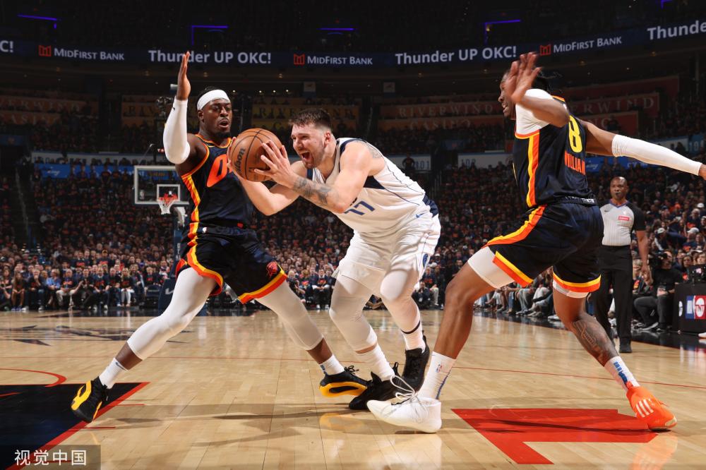 布朗特别提 布朗特别提