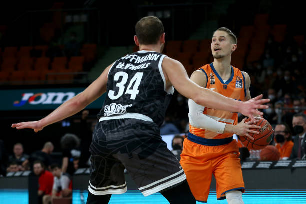 选择通过 选择通过